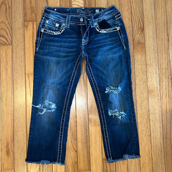 Miss Me Denim - Miss Me Signature Cropped Jeans